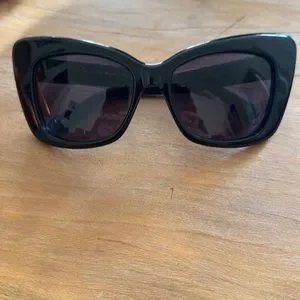 Kate Spade cat-eye sunglasses with pink and orange hard-shell case Kate Spade Eyeglass Case Pink Orange **Hard Shell New York  main image 2